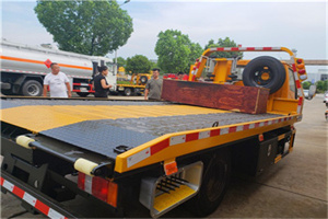 利津附近拖车电话号码服务