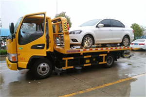 利津附近拖车救援24小时服务热线